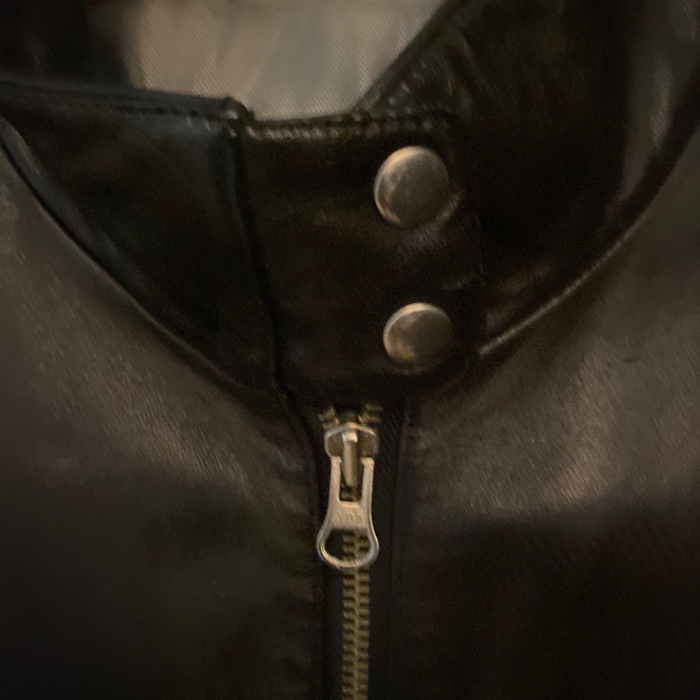 BLACK LEATHER JACKET - Picture 8 of 8